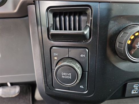 Used 2023 Ford F150 XLT image 25