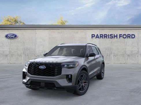 Used 2026 Ford Explorer ST-Line w/ ST-Line Street Pack AWD/4WD image 2