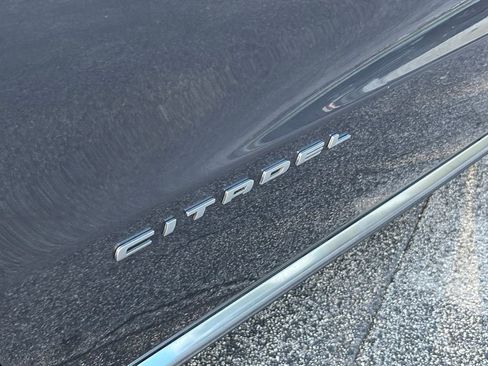 Used 2021 Dodge Durango Citadel w/ Premium Entertainment Group image 31