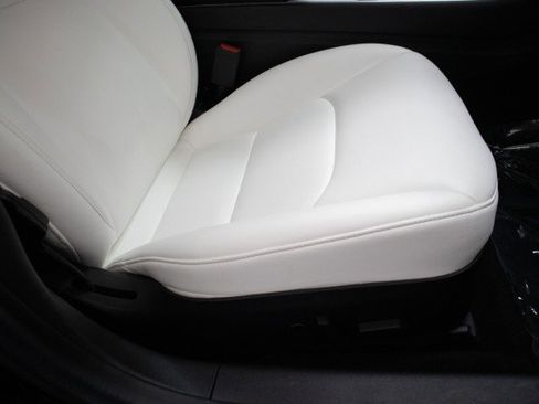 Used 2018 Tesla Model 3 Long Range image 27