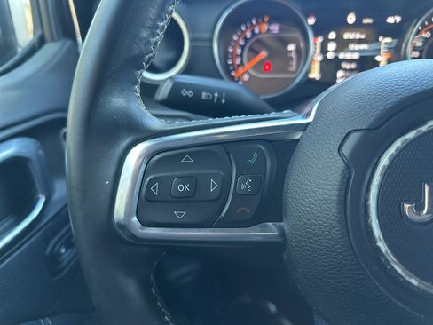 Used 2018 Jeep Wrangler Unlimited Sahara w/ LED Lighting Group image 51