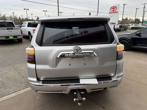 Used 2023 Toyota 4Runner Limited image 5