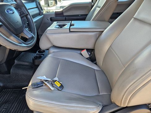 Used 2017 Ford F350 XL w/ Power Equipment Group image 10