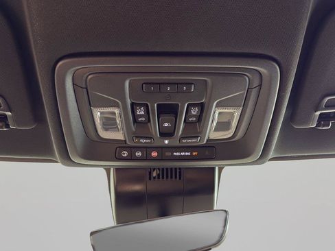 Used 2026 Chevrolet Silverado 2500 High Country w/ Technology Package AWD/4WD image 28