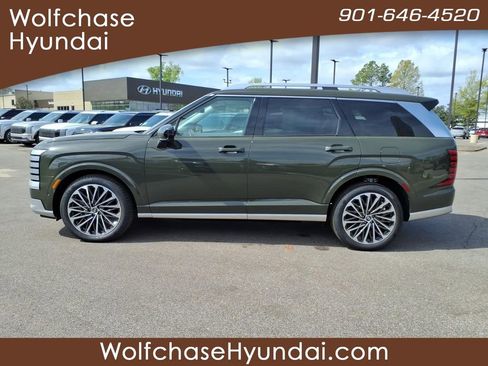 New 2026 Hyundai Palisade Calligraphy FWD image 2