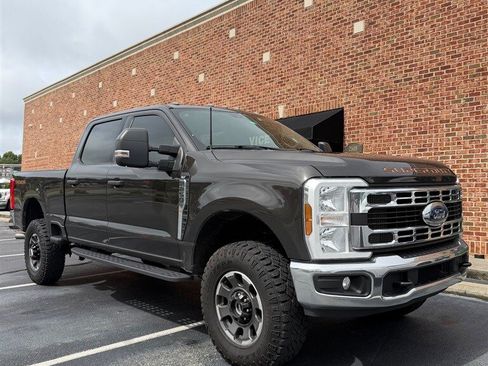 Used 2024 Ford F250 XLT w/ Tremor Off-Road Package AWD/4WD image 1