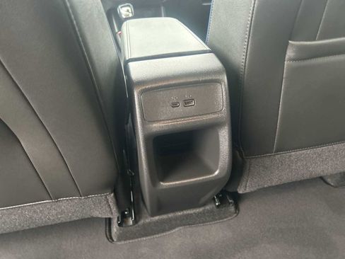 Used 2024 Buick Envista Sport Touring w/ Convenience I Package FWD image 20