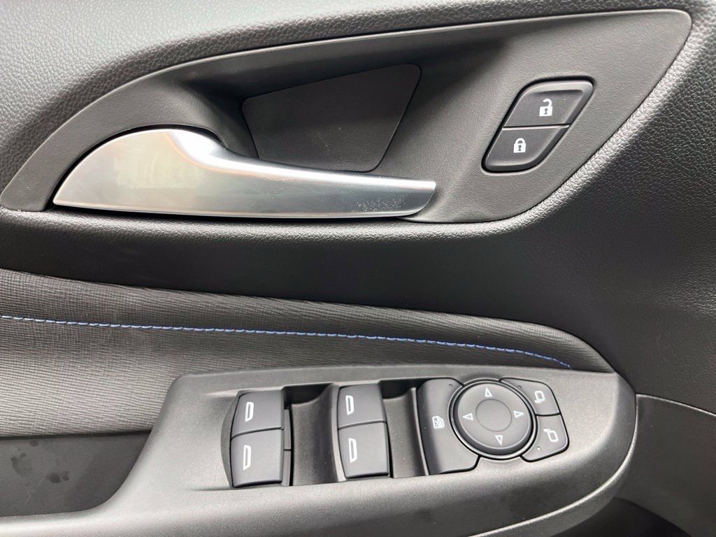 New 2026 Buick Envista Sport Touring w/ Convenience I Package FWD image 7