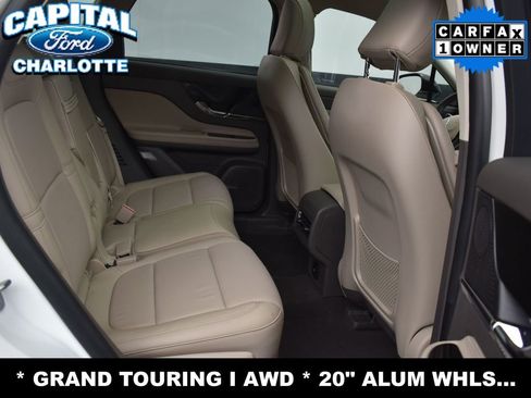 Used 2024 Lincoln Corsair Grand Touring w/ Rear Removable Package Tray image 17