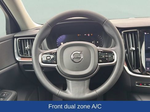 Used 2024 Volvo V60 B5 Cross Country Plus AWD/4WD image 8