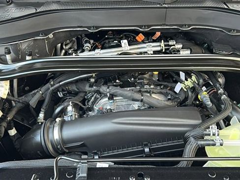 New 2026 Ford Explorer Platinum w/ LUX Leather Package image 31