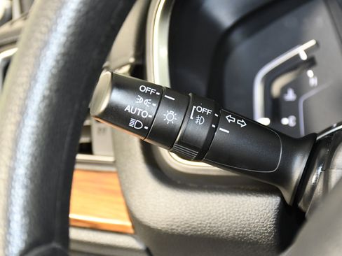 Used 2019 Honda CR-V EX image 24