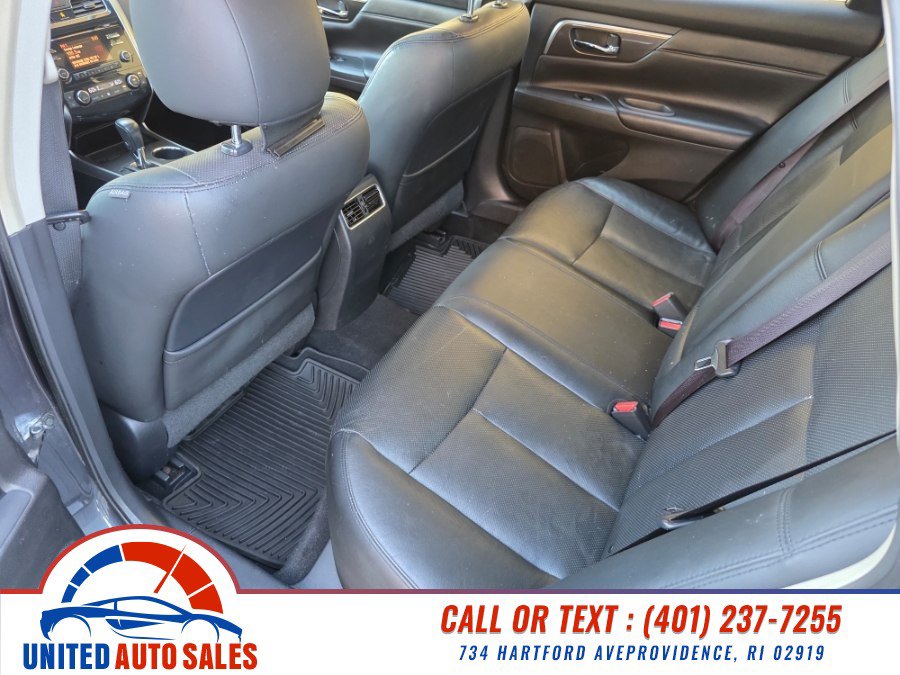 Used 2013 Nissan Altima 2.5 SL FWD image 9