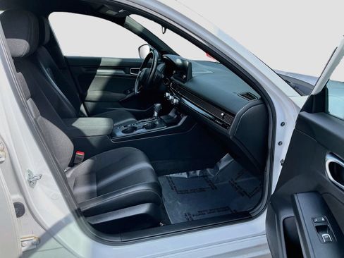 Used 2024 Honda Civic Sport image 25