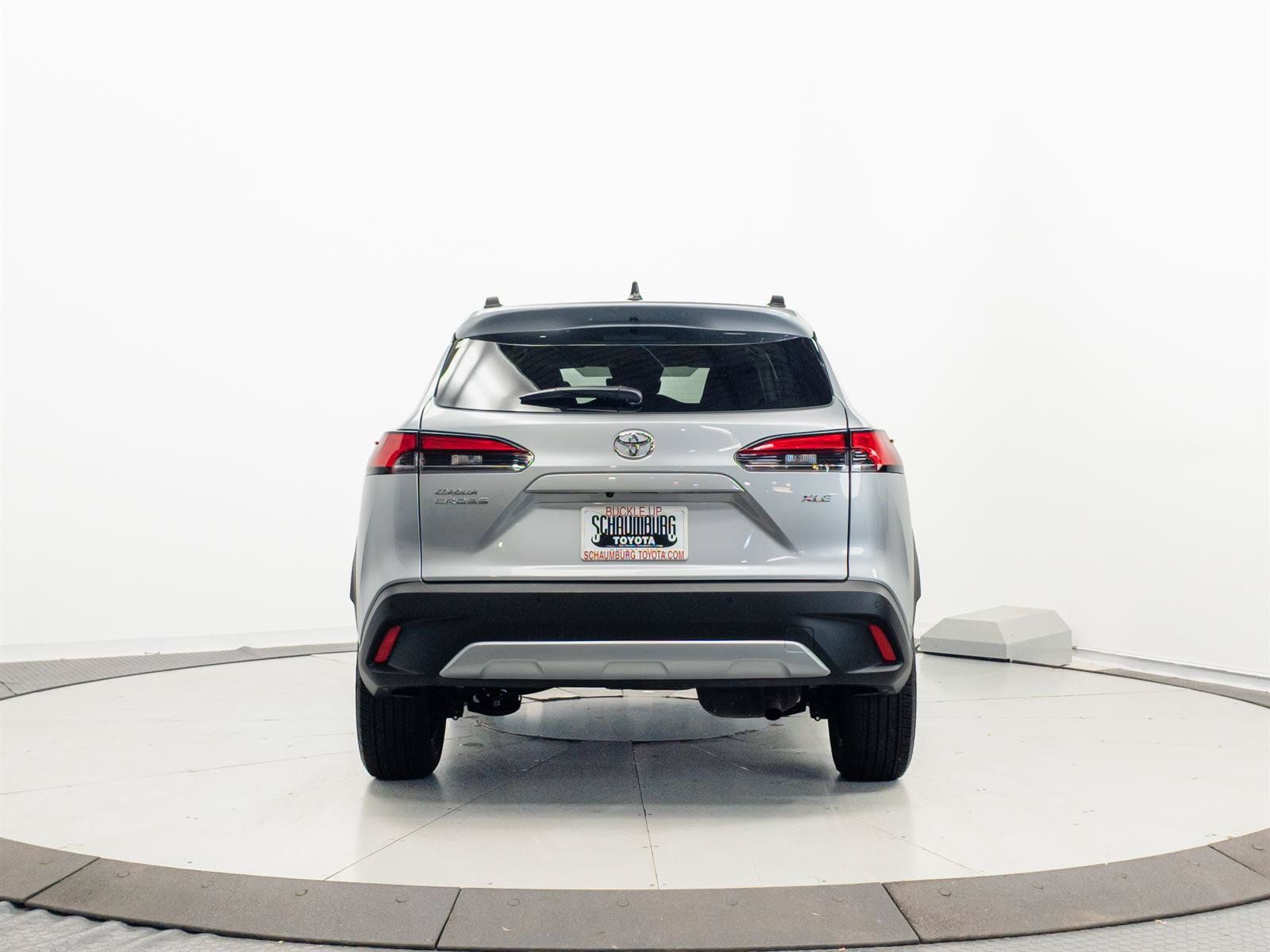 Certified 2026 Toyota Corolla Cross XLE FWD image 9