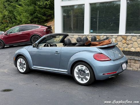 Used 2019 Volkswagen Beetle 2.0T Final Edition SEL FWD image 3