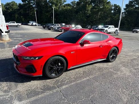 Used 2024 Ford Mustang GT RWD image 6