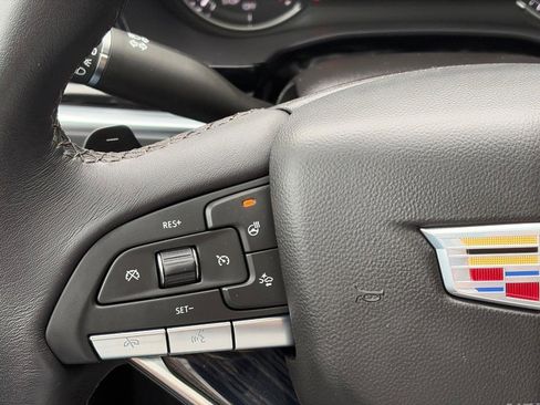 Certified 2024 Cadillac XT6 Premium Luxury AWD/4WD image 22