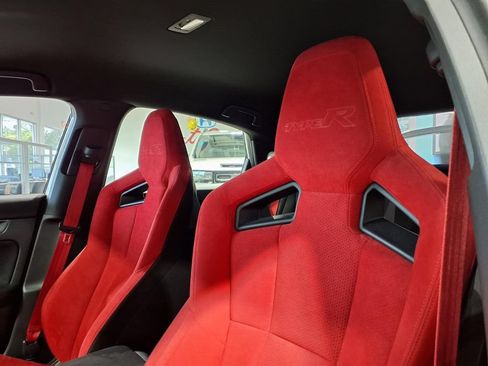 Certified 2024 Honda Civic Type R image 18