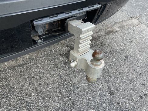 Used 2015 Cadillac Escalade ESV Premium image 55