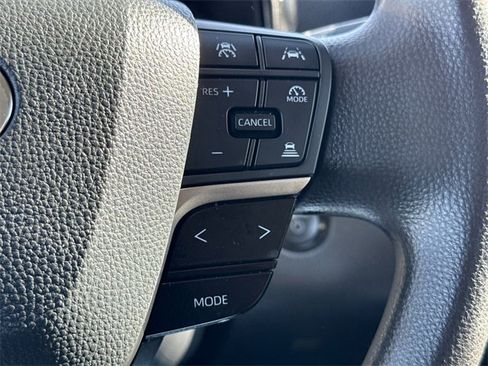 Used 2025 Toyota Camry LE image 27