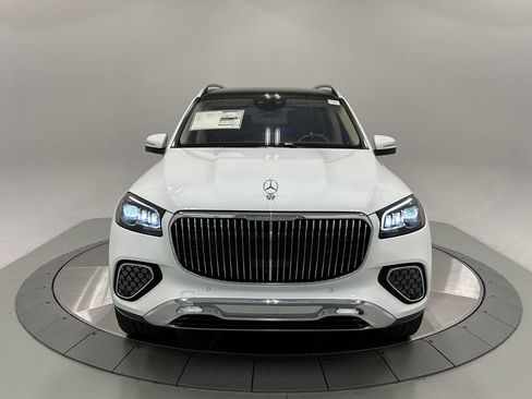 New 2026 Mercedes-Benz Maybach GLS 600 4MATIC image 2