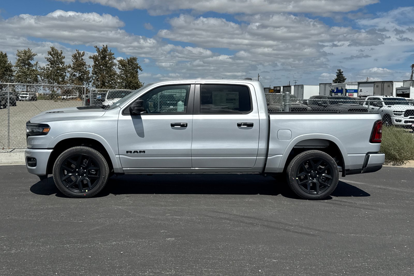 New 2027 RAM 1500 Laramie w/ Night Edition AWD/4WD image 6