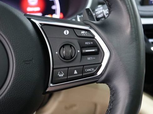 Used 2025 Acura MDX SH-AWD image 21