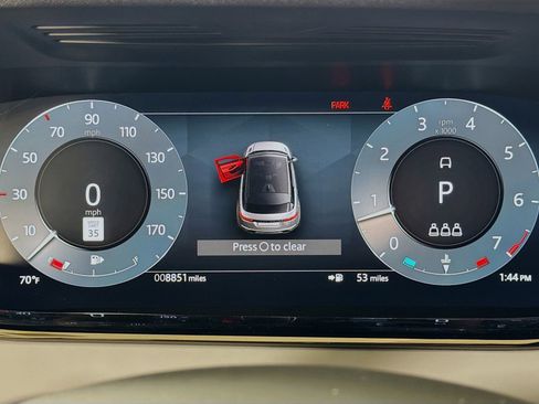 Used 2026 Land Rover Range Rover Evoque Dynamic SE AWD/4WD image 14