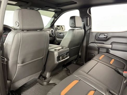 Used 2021 GMC Sierra 1500 AT4 w/ AT4 Preferred Package AWD/4WD image 37