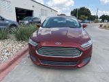 Used 2014 Ford Fusion SE image 2