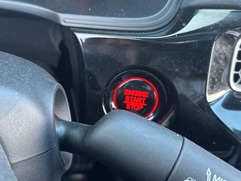 Used 2023 Honda Civic Sport image 15