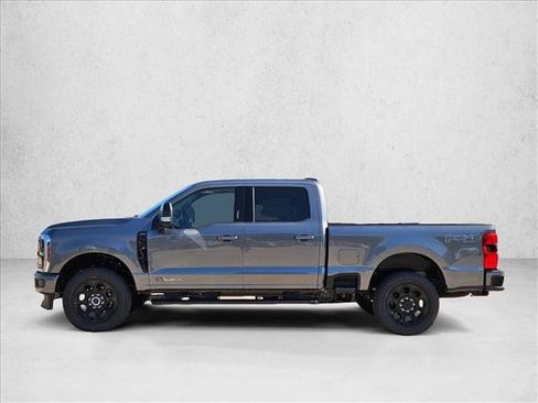 New 2026 Ford F250 Lariat w/ Black Appearance Package AWD/4WD image 5
