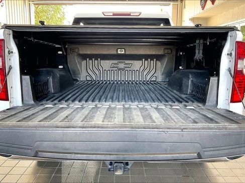 Used 2023 Chevrolet Silverado 1500 LT RWD image 18