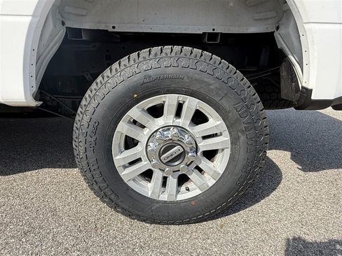 Used 2018 Ford F250 XLT w/ XLT Value Package AWD/4WD image 24
