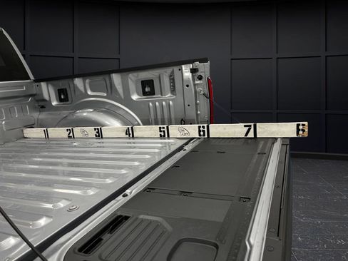 Used 2023 Ford F150 Lariat image 16