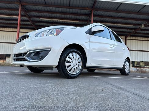 Used 2017 Mitsubishi Mirage ES image 2