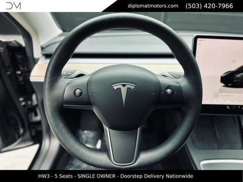 Used 2023 Tesla Model 3 Standard Range RWD image 28