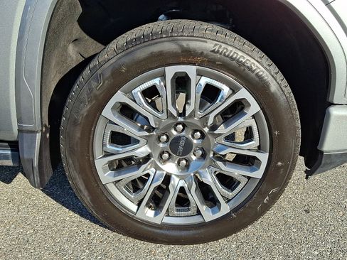 Certified 2026 GMC Sierra 1500 Denali Ultimate AWD/4WD image 8
