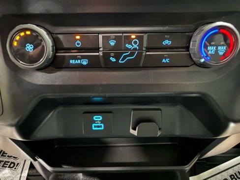 Used 2023 Ford F150 XLT w/ XTR Package image 22