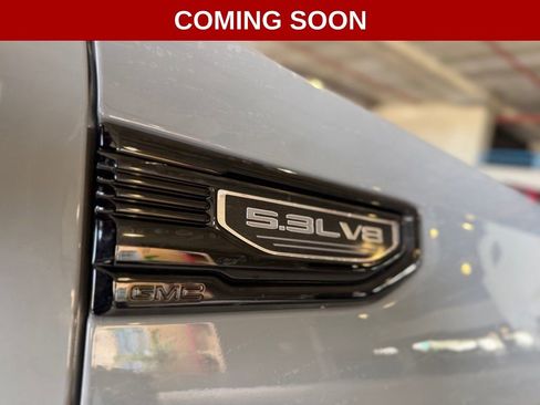 Used 2024 GMC Sierra 1500 Elevation w/ X31 Off-Road Package AWD/4WD image 2