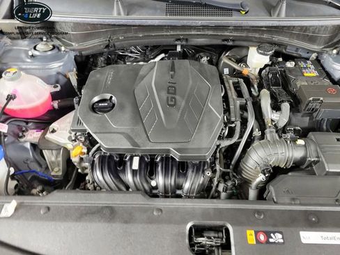 Used 2024 Kia Sportage EX image 37