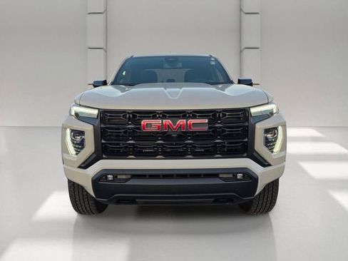 New 2026 GMC Canyon Elevation w/ Convenience Package RWD image 8
