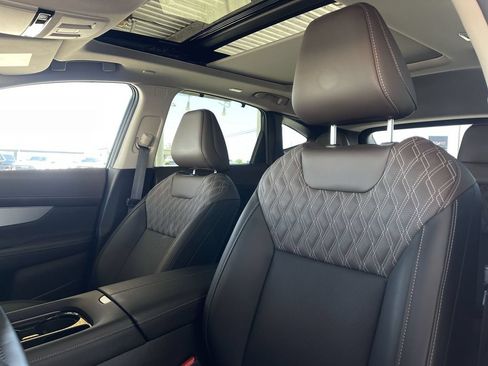 Used 2025 Nissan Murano Platinum w/ Cargo Package AWD/4WD image 19