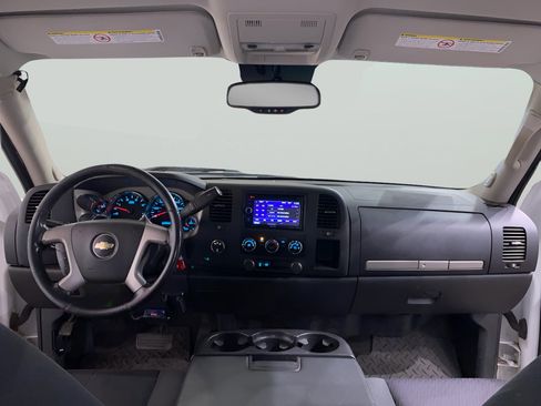Used 2013 Chevrolet Silverado 2500 LT image 19