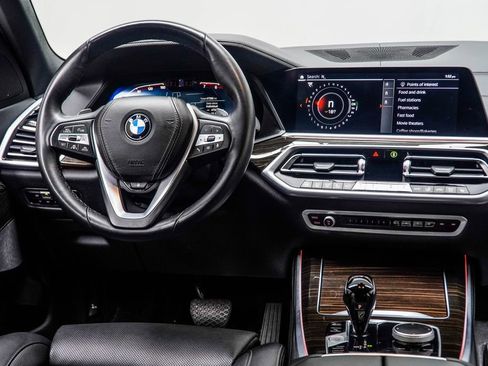 Used 2023 BMW X5 xDrive40i AWD/4WD image 16
