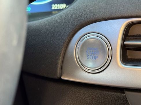 Used 2024 Hyundai Palisade Limited image 15