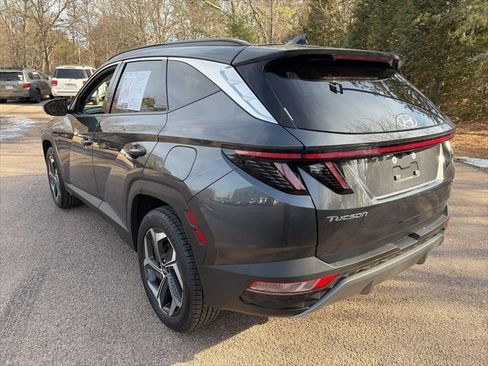 Used 2022 Hyundai Tucson Limited w/ Cargo Package image 3