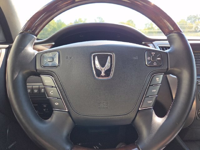 Used 2011 Hyundai Equus Signature RWD image 35
