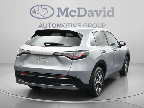 Used 2024 Honda HR-V EX-L image 8